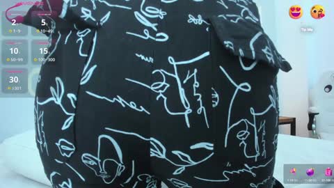 Zenda Evans online show from 02.08.25