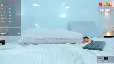 Zenda Evans online show from 03.06.25