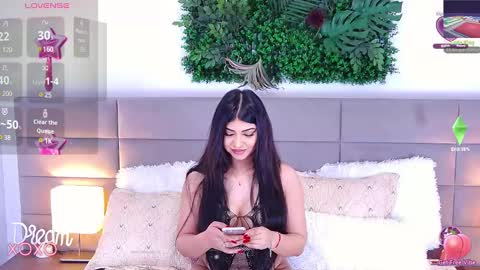 Zendaya online show from 03.06.25