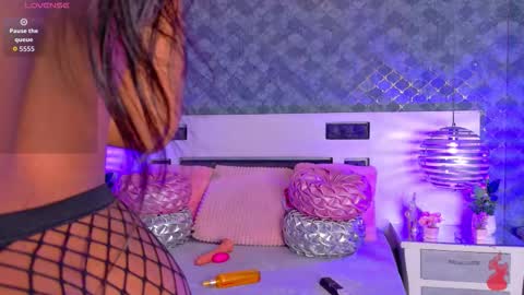 zendayarosse online show from 09.30.25