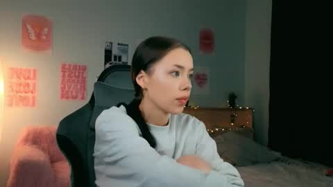 Lara online show from 02.15.26