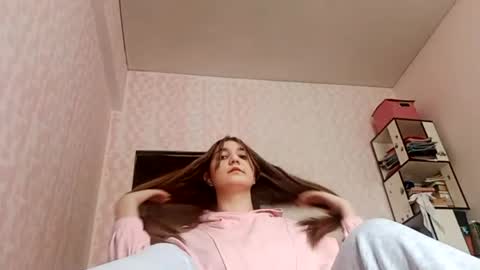 zeniabrossoit online show from 03.26.26