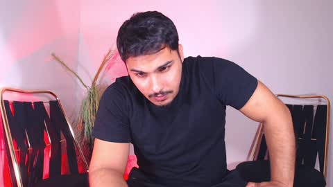 Snapshot of zenobaro chatting on 01.30.25 zenobaro online show from 01.30.25