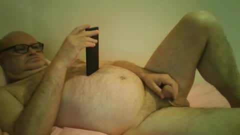 Snapshot of zentaurus59 chatting on 10.21.25 zentaurus59 online show from 10.21.25