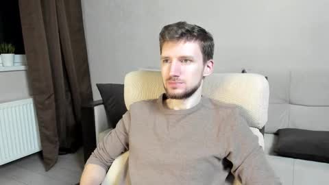 Snapshot of zepanl chatting on 10.22.25 Andrew online show from 10.22.25