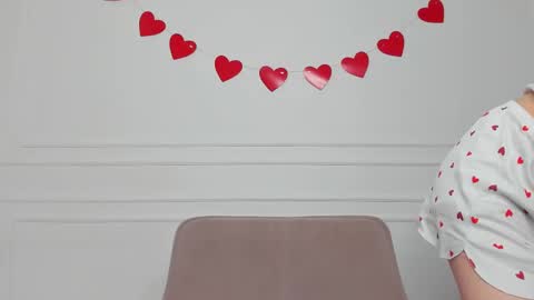 Snapshot of zerelle chatting on 02.28.26 Ivy online show from 02.28.26