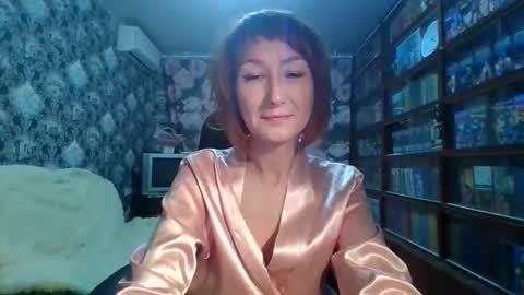 Elena online show from 11.30.25