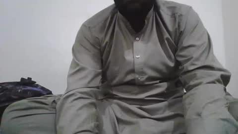 Snapshot of zes6363 chatting on 10.21.25 zes6363 online show from 10.21.25