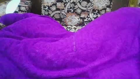 Snapshot of zes6363 chatting on 12.02.25 zes6363 online show from 12.02.25