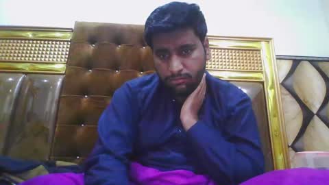 Snapshot of zes6363 chatting on 12.04.25 zes6363 online show from 12.04.25