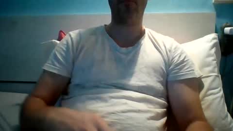 Snapshot of zeus00811 chatting on 09.28.25 zeus online show from 09.28.25