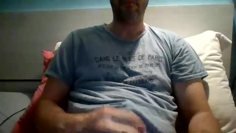 Snapshot of zeus00811 chatting on 10.27.25 zeus online show from 10.27.25