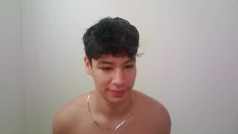 Snapshot of zeus_183 chatting on 10.24.25 zeus_183 online show from 10.24.25