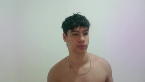 Snapshot of zeus_183 chatting on 10.28.25 zeus_183 online show from 10.28.25