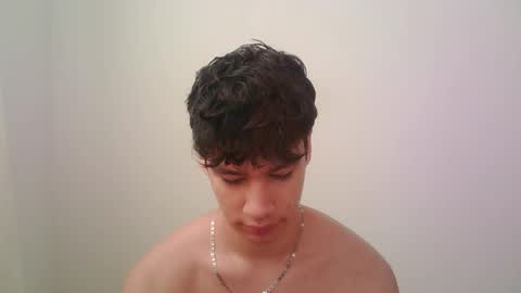 Snapshot of zeus_183 chatting on 11.04.25 zeus_183 online show from 11.04.25