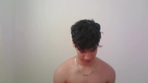 Snapshot of zeus_183 chatting on 11.08.25 zeus_183 online show from 11.08.25