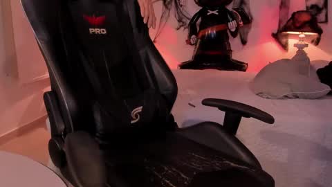 zeus_blaze online show from 10.04.25