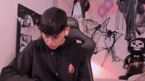 zeus_blaze online show from 10.08.25