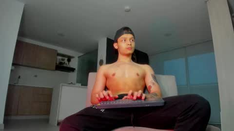 zeus online show from 10.14.25