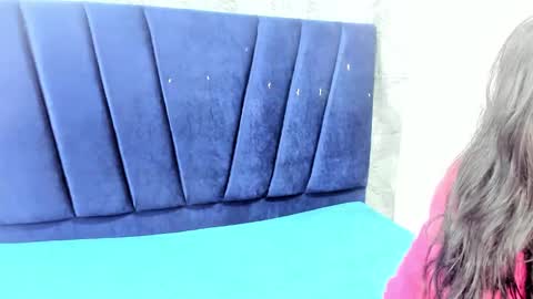 zeynep_20_ online show from 03.28.26