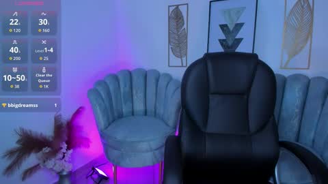 Snapshot of zharaa_fox chatting on 02.21.26 Zhara online show from 02.21.26