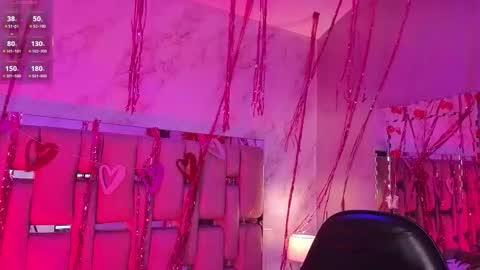 Snapshot of zharaluxie chatting on 02.12.26 Zhara online show from 02.12.26