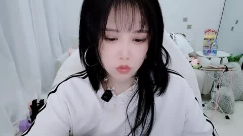 zhen online show from 04.01.26