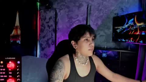 Snapshot of zhoestrong chatting on 07.25.26 zhoestrong online show from 07.25.26