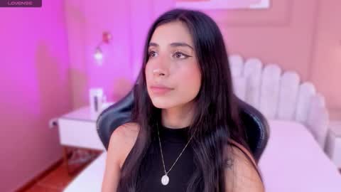 Snapshot of zia_cooper chatting on 02.07.26 ZIA online show from 02.07.26