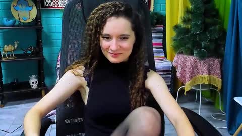 zianichols online show from 01.09.25