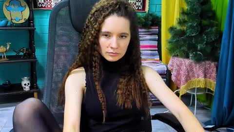 zianichols online show from 01.20.25