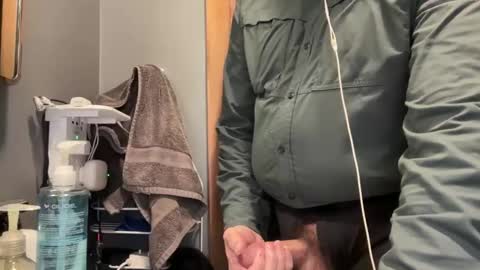 zinger283069 online show from 11.17.25