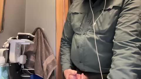 zinger283069 online show from 12.16.25