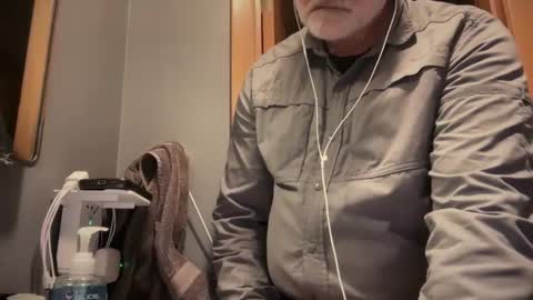 Snapshot of zinger283069 chatting on 02.20.26 zinger283069 online show from 02.20.26