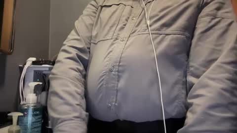 Snapshot of zinger283069 chatting on 02.26.26 zinger283069 online show from 02.26.26