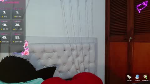 Snapshot of zion_bora chatting on 12.07.24 Zion Bora online show from 12.07.24