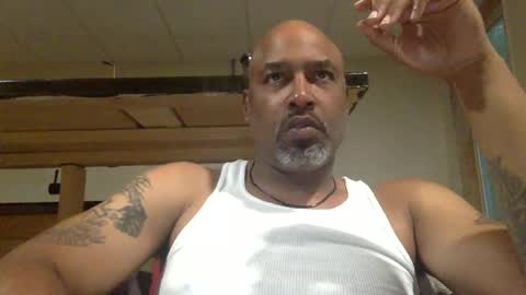Snapshot of zionlion22 chatting on 05.19.26 zionlion22 online show from 05.19.26