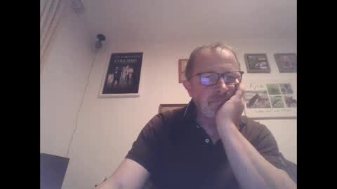 Snapshot of zippi55 chatting on 10.16.25 Zippi online show from 10.16.25