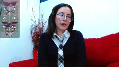 Snapshot of ziremya chatting on 10.13.25 Ziremya online show from 10.13.25