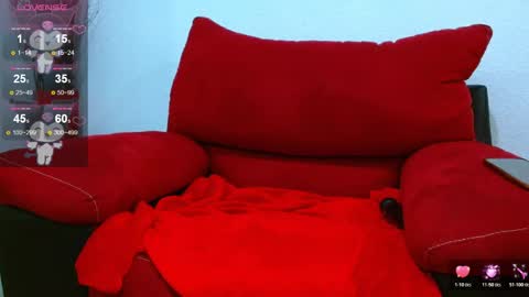 Snapshot of ziremya chatting on 11.12.25 Ziremya online show from 11.12.25