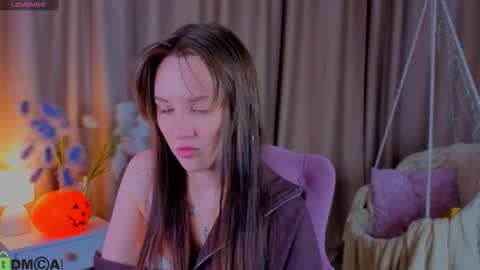 Snapshot of zlata__fox chatting on 11.03.25 Zlata Mon Tue Thu Fri Sun Sa GMT 3 0000pm - 0600pm online show from 11.03.25