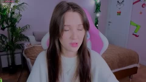 Zlata  Mon Tue Thu Fri Sun Sa GMT 3 0000pm - 0600pm  online show from 01.08.26