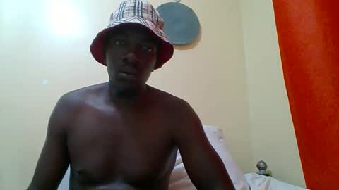 Zlatann2012 online show from 10.10.25