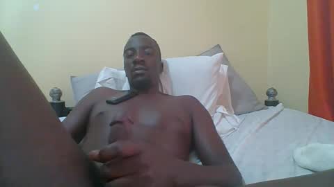 Zlatann2012 online show from 11.27.25