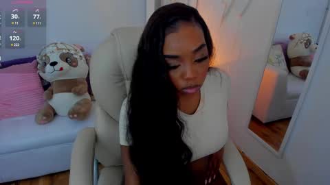 Zobe Love online show from 02.12.25