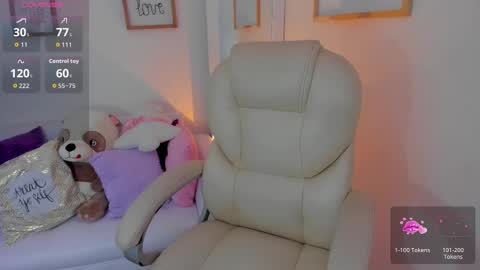 Zobe Love online show from 09.17.25