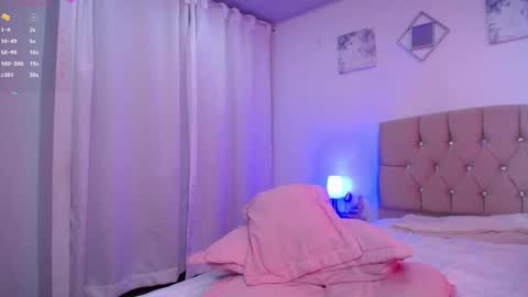 ZOEE online show from 12.14.24