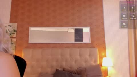 ZOEE online show from 09.10.25