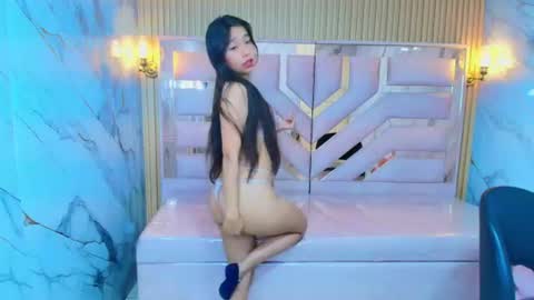 Snapshot of zoe_celeste_r chatting on 07.17.26 Zoe online show from 07.17.26