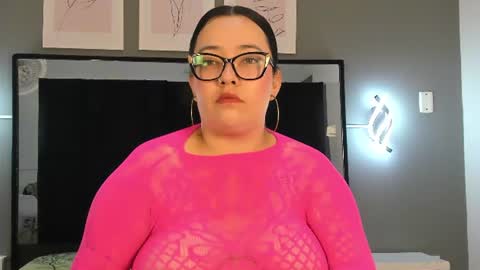zoe_curvyy online show from 07.06.26